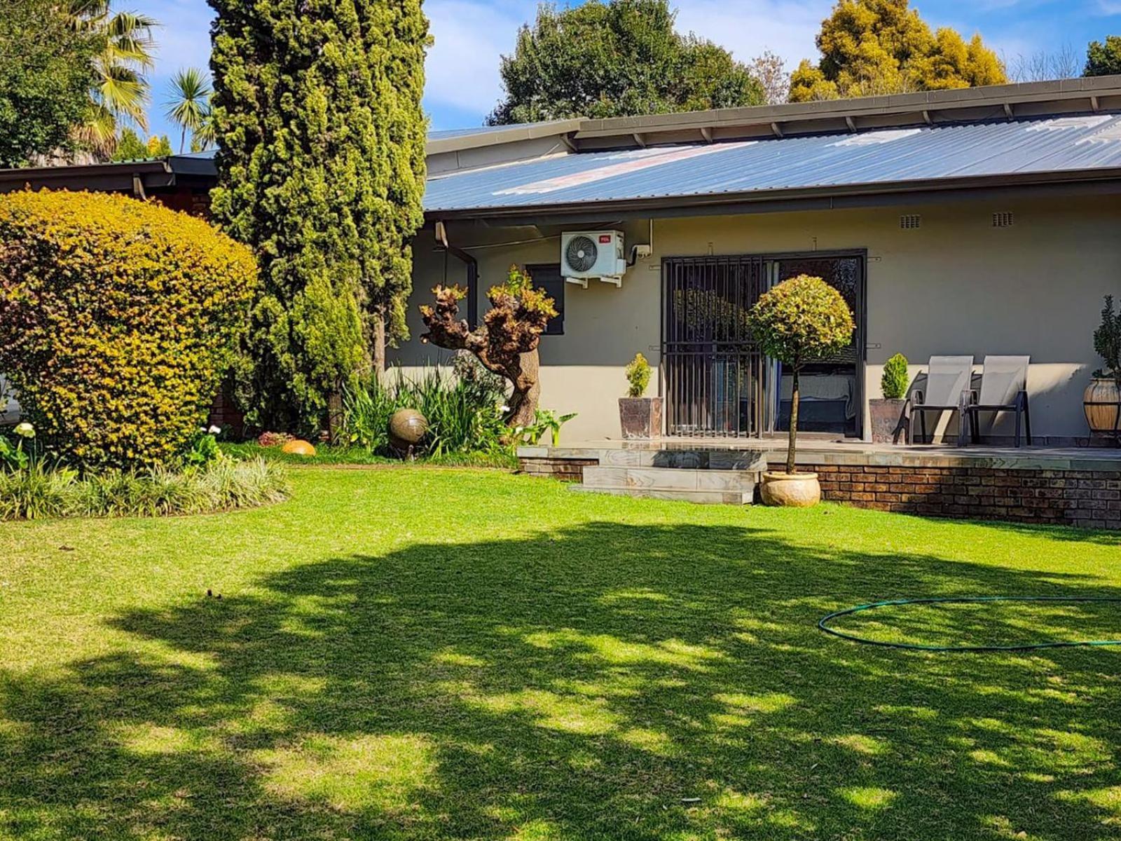 Spies Villa - Fast Wi-Fi, Netflix And Generator Middelburg  Dış mekan fotoğraf